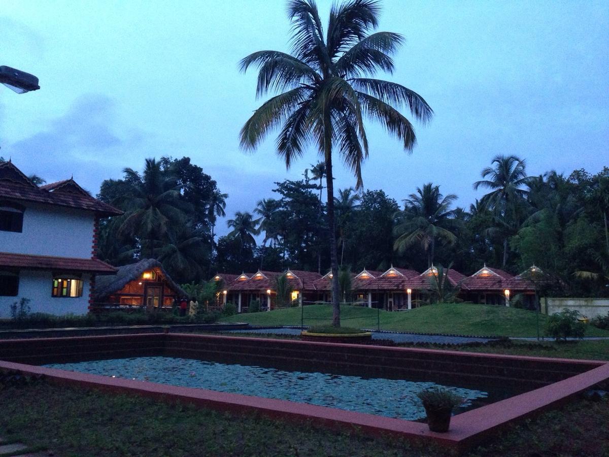 Deepanjali Wellness & Retreat Hotel Thanniyam Exterior foto