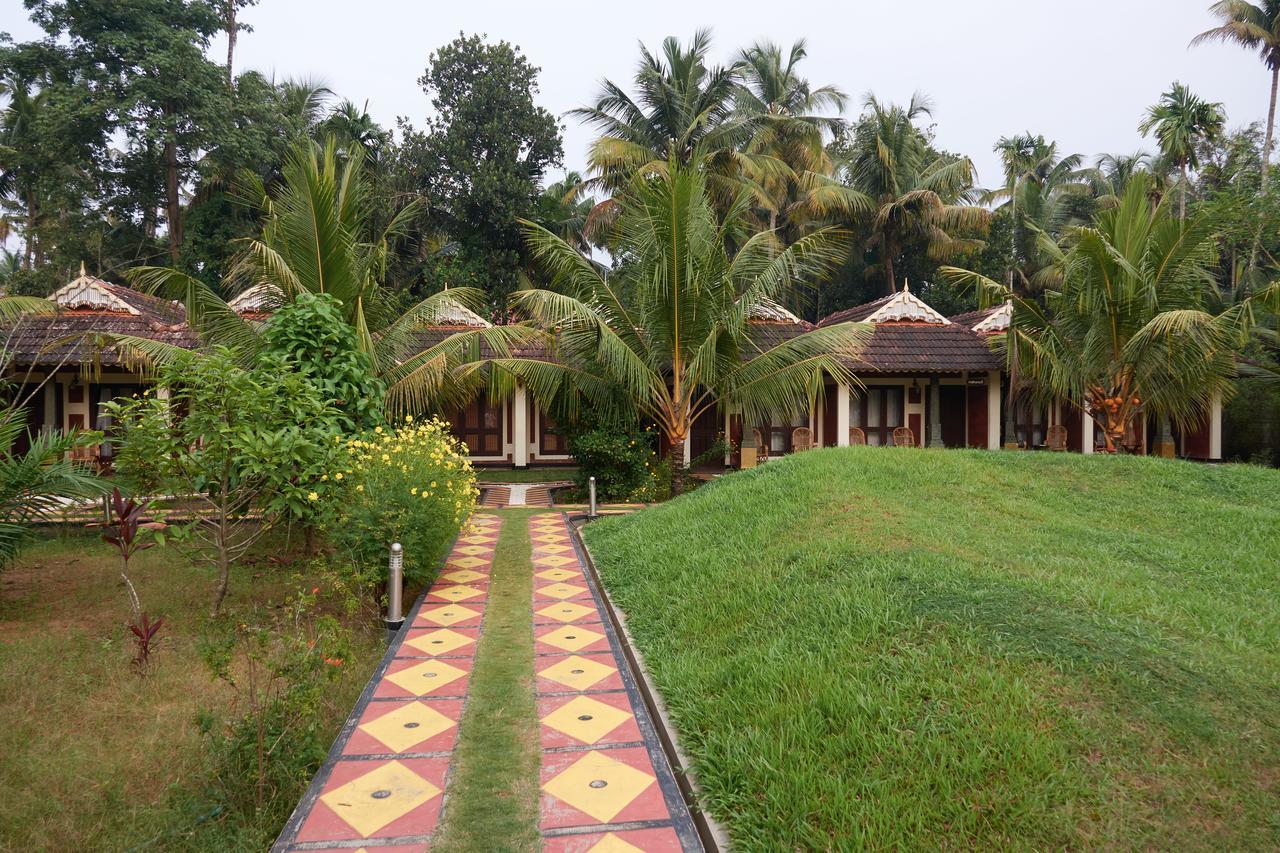 Deepanjali Wellness & Retreat Hotel Thanniyam Exterior foto